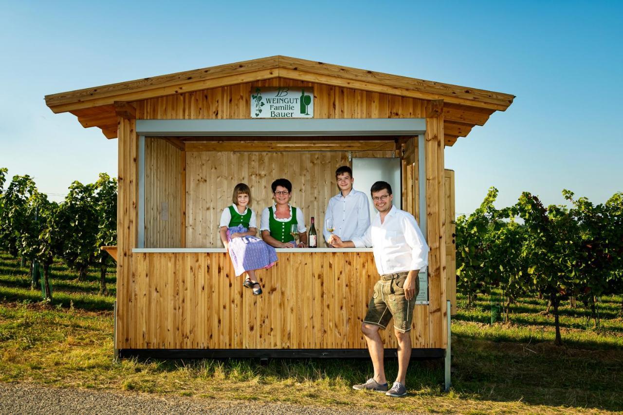 Weingut Familie Bauer Hotel Grossriedenthal Екстериор снимка
